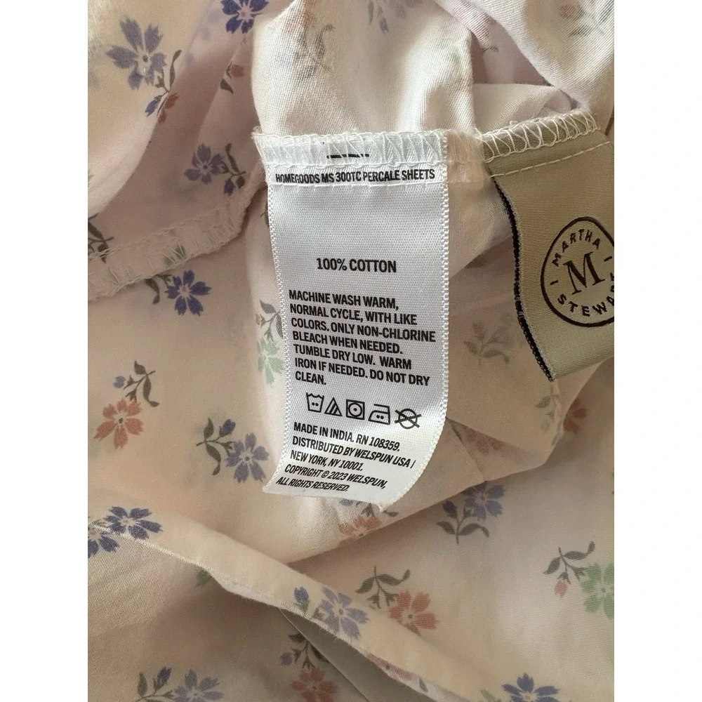 2‎ Martha Stewart Standard Pillowcases Flowers Pink Green cotton